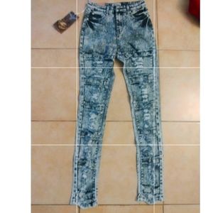 Cleo Jeans